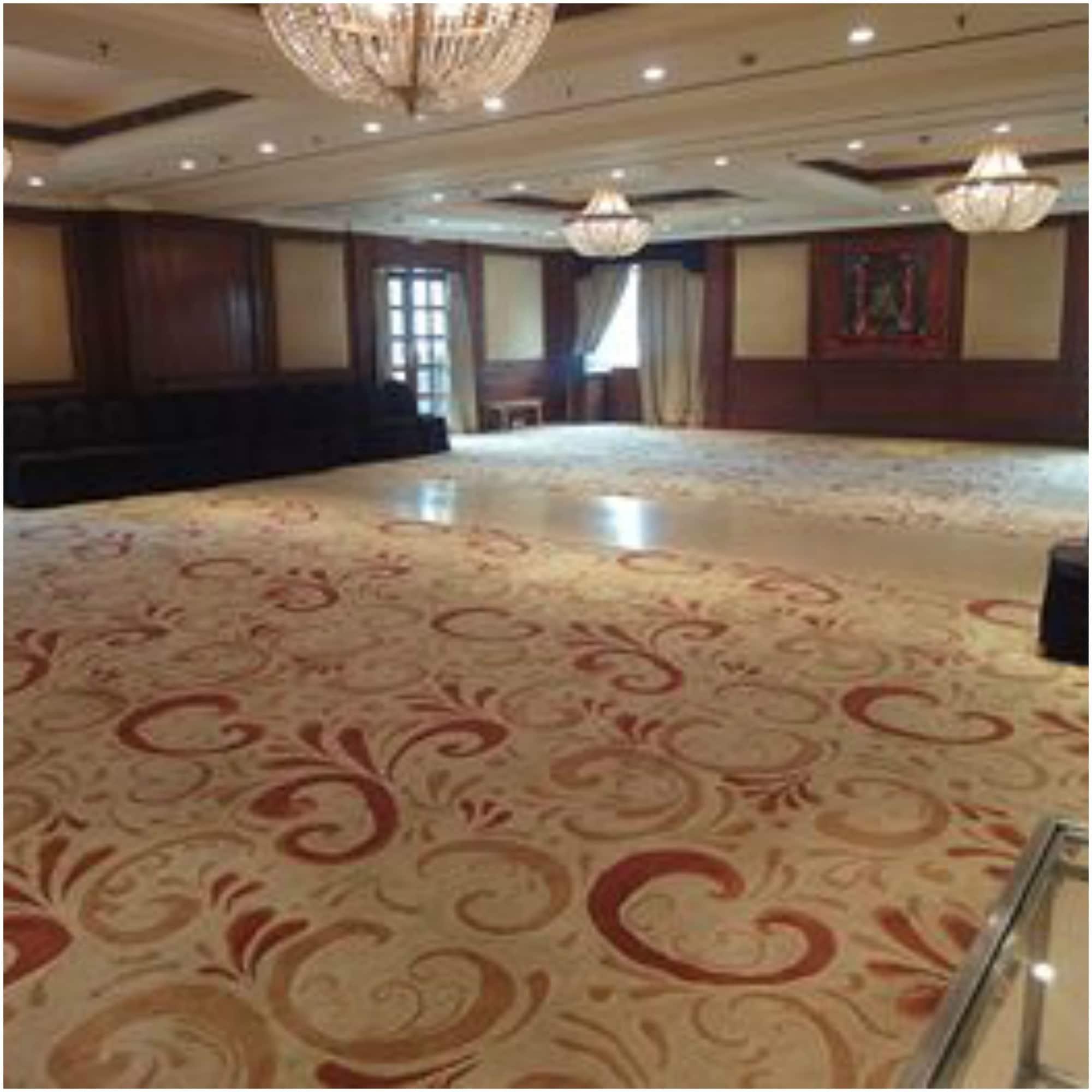 Radisson Hotel Varanasi Esterno foto
