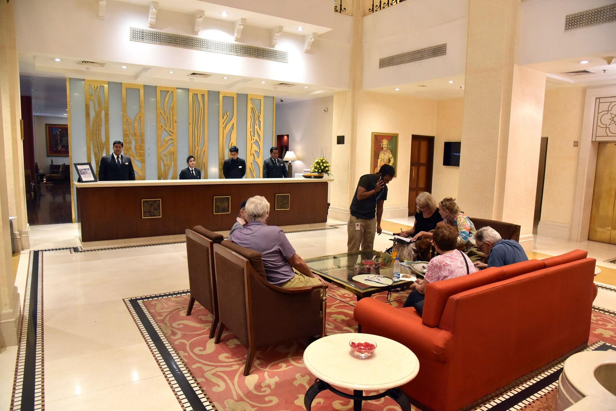 Radisson Hotel Varanasi Esterno foto