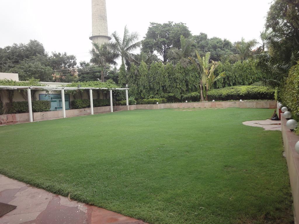 Radisson Hotel Varanasi Esterno foto